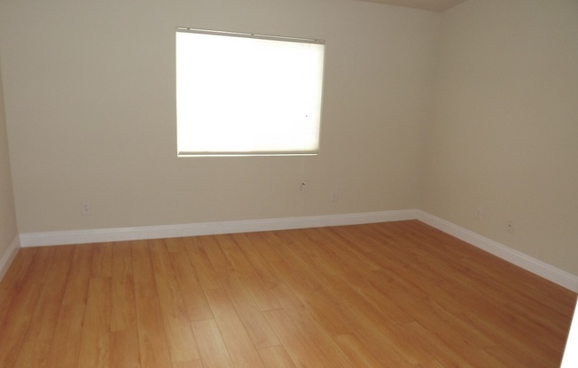 2 beds, 2 baths, $1,595