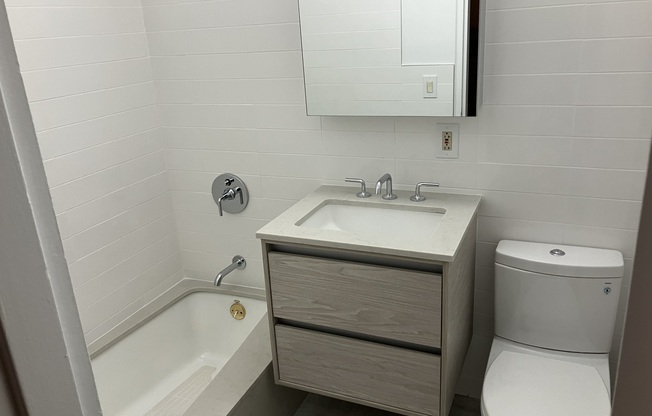 Studio, 1 bath, $3,063, Unit 1C