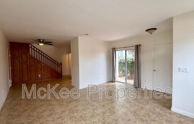 4734 E MTN VW DR