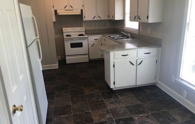 3024-3026 Amity Garden Duplex