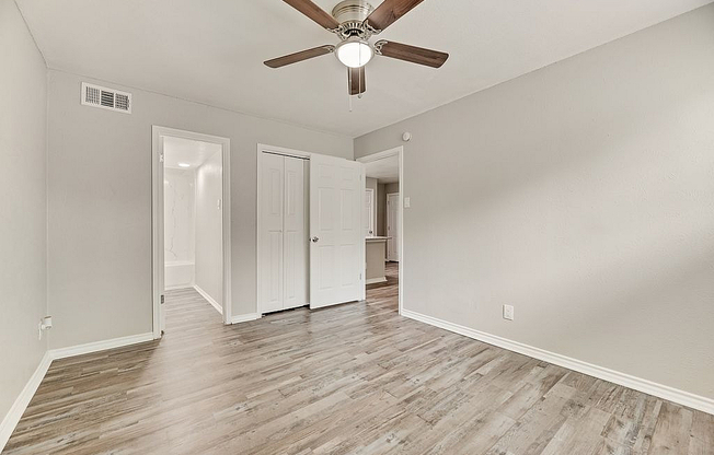 2703_north_buckner_boulevard_6032952_017