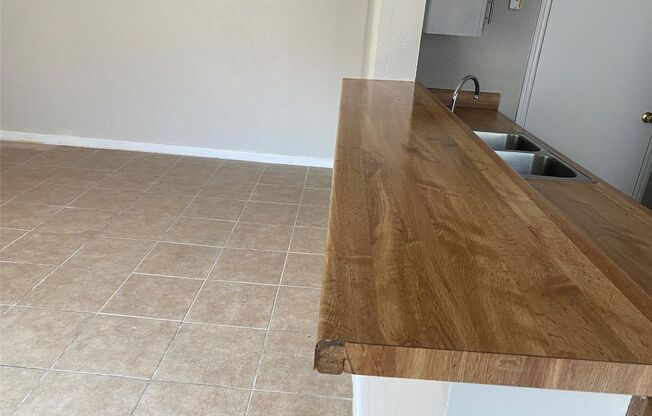 Limestone Dr. Duplex