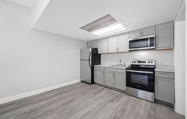 1 bed, 1 bath, 576 sqft, $1,079, Unit 208