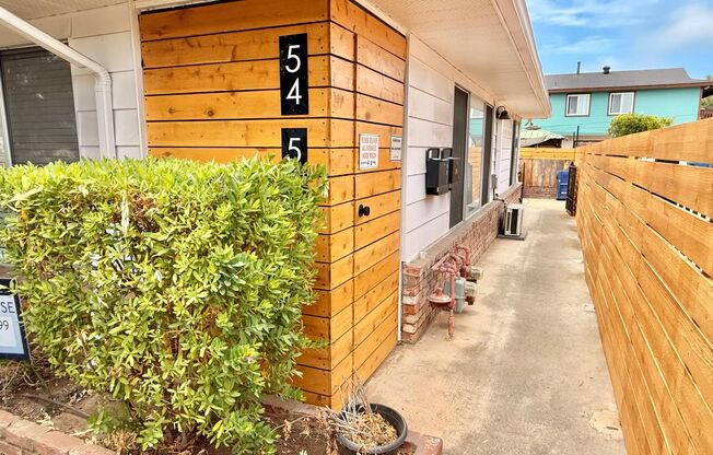 54-58 Smith Ave
