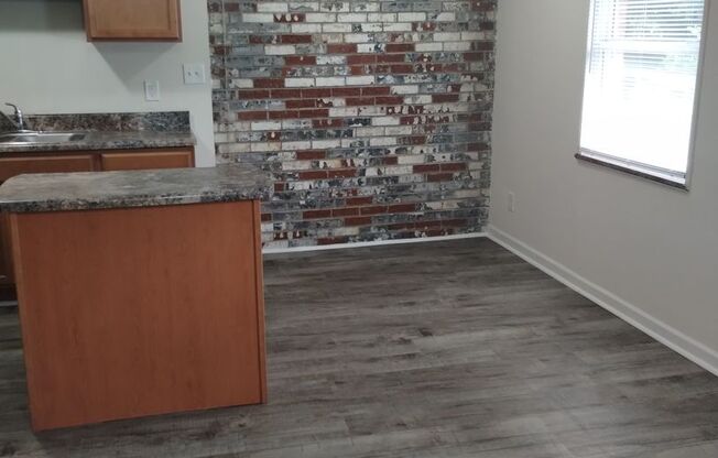 Live in Comfort at Evergreen Apartments in Knoxville!