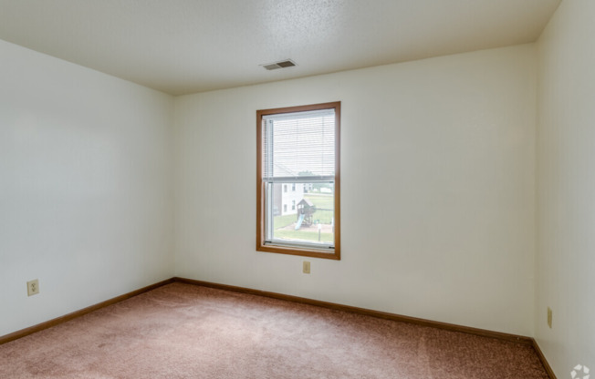 3 beds, 2 baths, 1,103 sqft, $1,099.99, Unit 3313-07