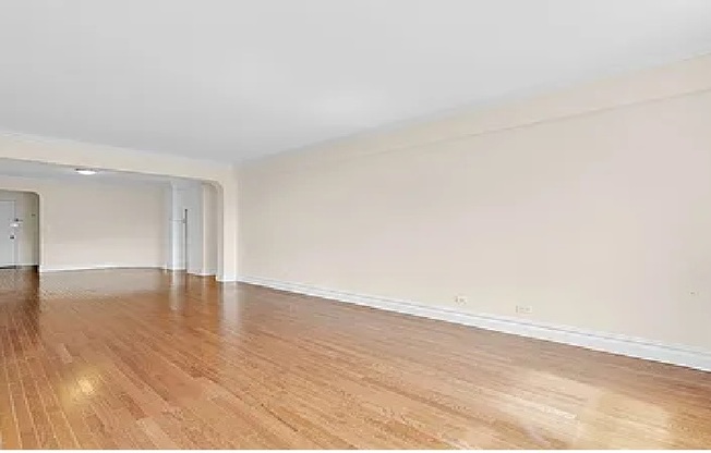 73 12 35 AVE