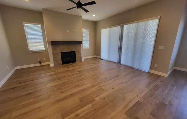 Spacious, Recently Built Home - 2932 Cambria Loop, Carson City