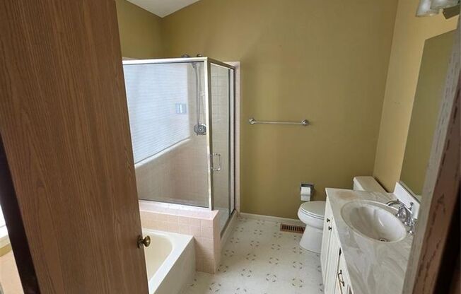 3 beds, 3 baths, 1,659 sqft, $2,900, Unit Rhine Court 3935