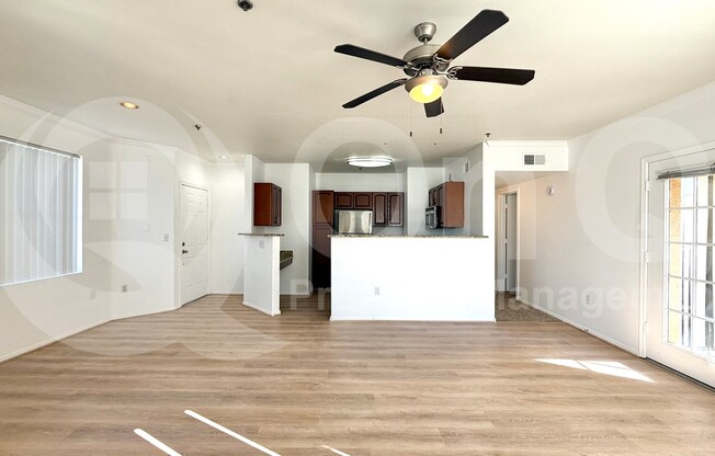 2 beds, 2 baths, 1,083 sqft, $1,595, Unit 2042