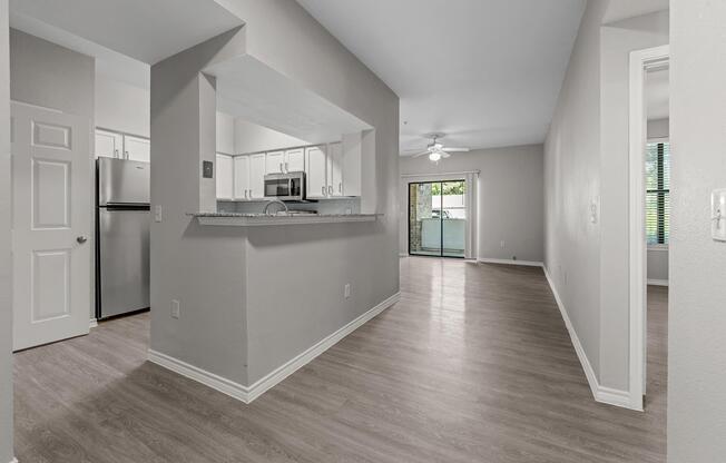 3 beds, 2 baths, 1,202 sqft, $1,960
