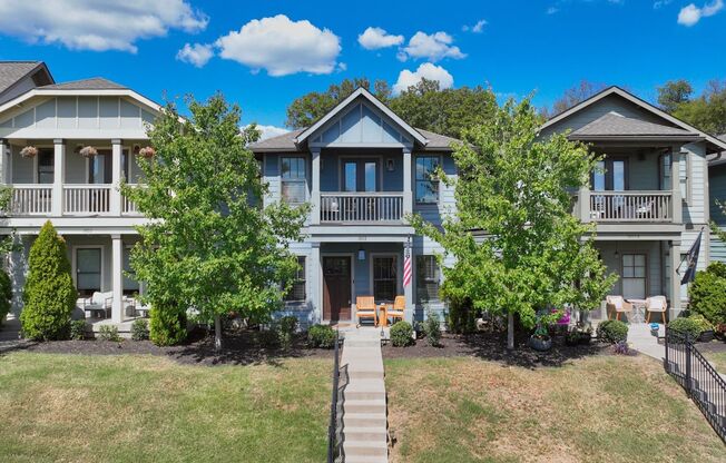 **NEWER HOME IN THE HEART OF EAST NASHVILLE SITUATED ATOP SHELBY HILLS WITH VIEWS OF SHELBY PARK, DOWNTOWN NASHVILLE, AND THE CUMBERLAND RIVER**