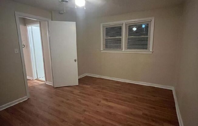 1 bed, 1 bath, 600 sqft, $900, Unit 2720-6