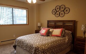 2 beds, 1 bath, 749 sqft, $1,175, Unit 104111