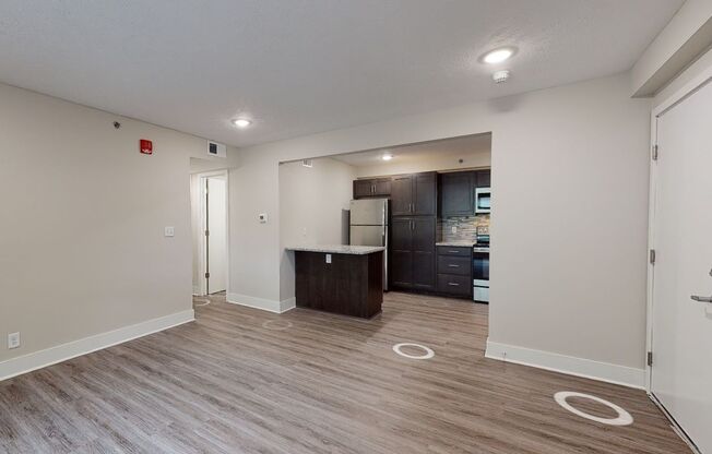 2 beds, 1 bath, $1,150, Unit #2