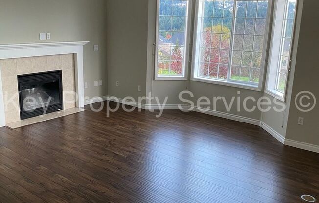 COMING SOON! Large 3 bed 3 bath in Camas