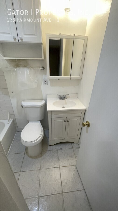 239 Fairmount Ave