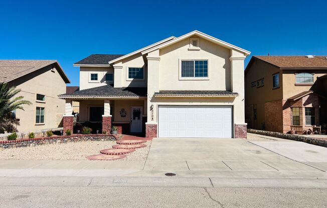 Charming 3-Bed, 2.5-Bath Home with Cozy Fireplace & Pergola