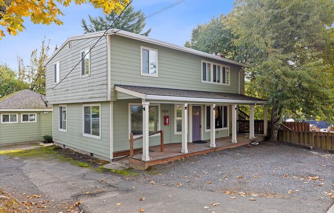 ALK - 1820 Sylvan Highlands Triplex