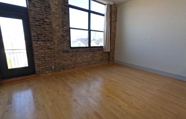 2 beds, 1 bath, 1,150 sqft, $2,595, Unit 1432-321