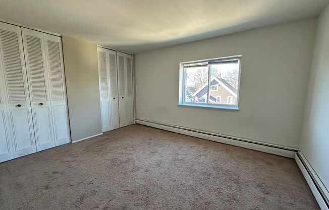 1 bed, 1 bath, $1,195, Unit 305
