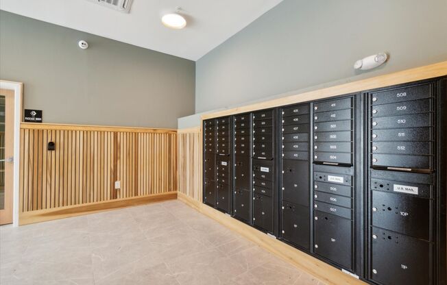 1 bed, 1 bath, 800 sqft, $1,580, Unit 504