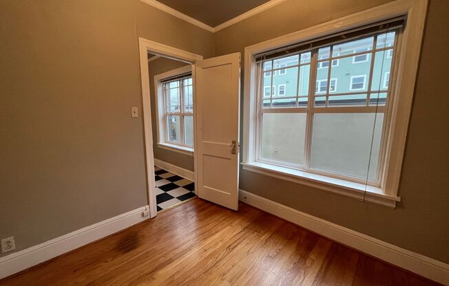 Studio, 1 bath, $1,495