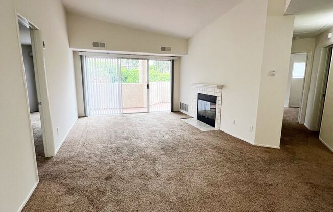 2 Bed/2 Bath Third Level Condo at City Scene!