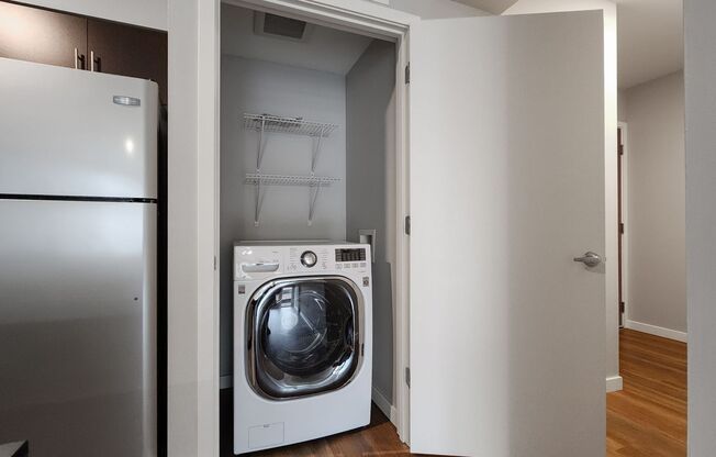 1 bed, 1 bath, 679 sqft, $2,605, Unit 404