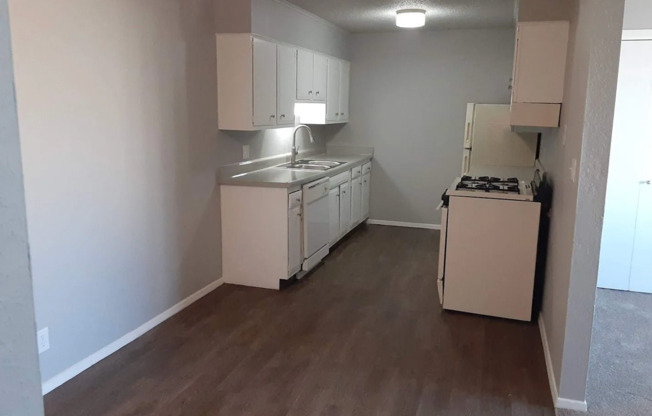 Woodhaven Apartments