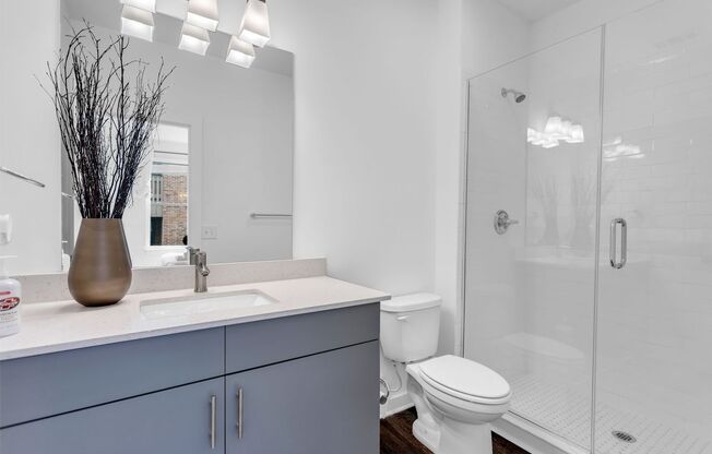 2 beds, 2 baths, 781 sqft, $1,542, Unit 204