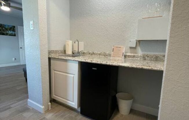 1 bed, 1 bath, $1,700