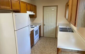 3 beds, 2 baths, $1,450