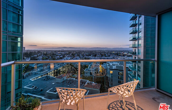1 bed, 1.5 baths, 996 sqft, $4,595, Unit 1109