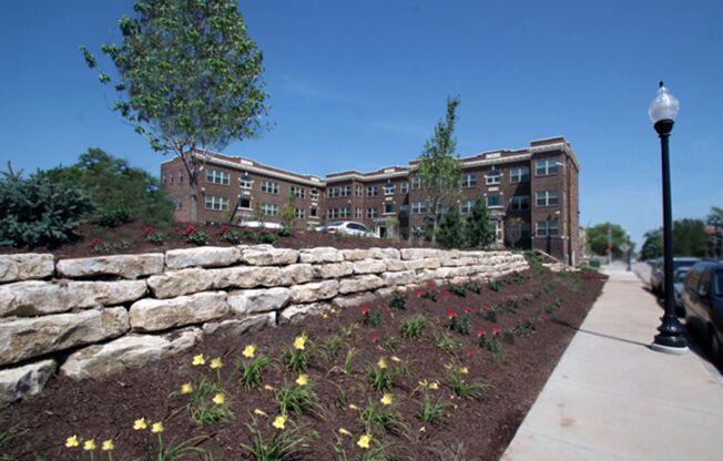 1 bed, 1 bath, 650 sqft, $1,195, Unit Unit 303 A650 w/Nook