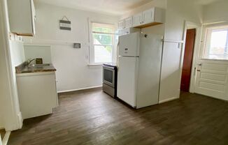 1 bed, 1 bath, 700 sqft, $725