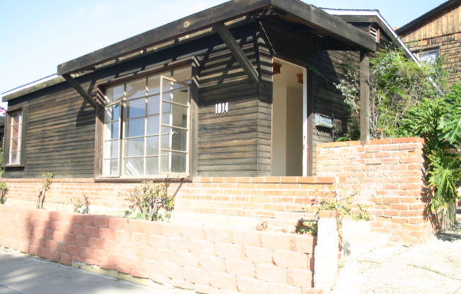 1014 TOURMALINE ST
