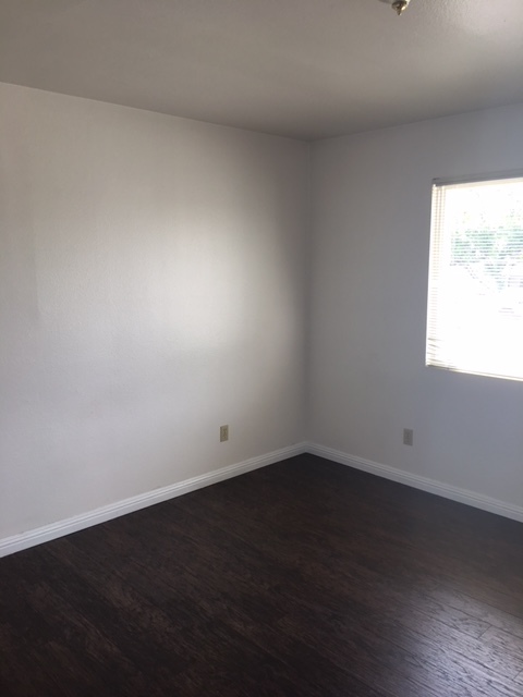 1 bed, 1 bath, 450 sqft, $1,900, Unit 8