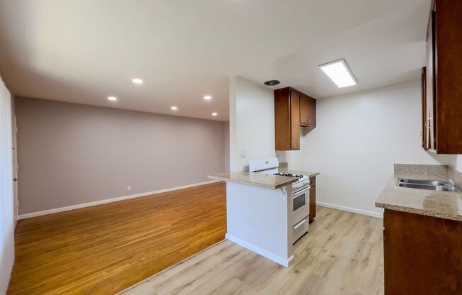 1 bed, 1 bath, 675 sqft, $1,995