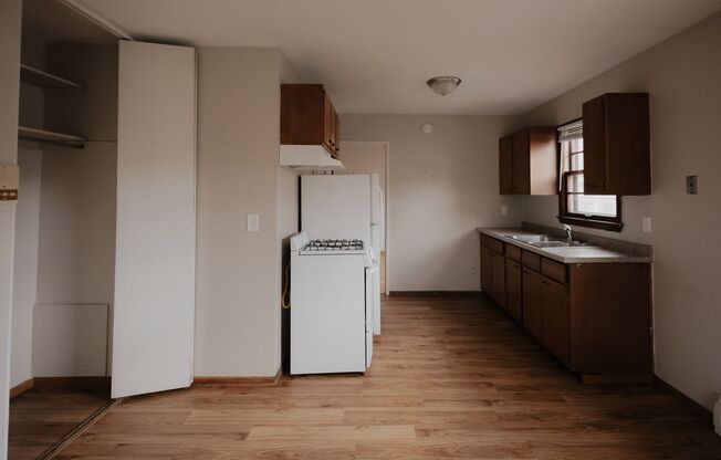 1115 Main St