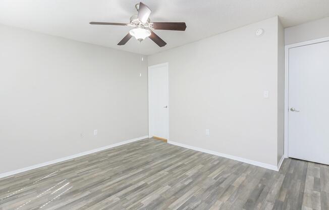 3 beds, 2.5 baths, 1,106 sqft, $1,500