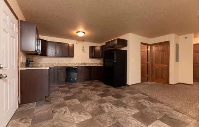 1 bed, 1 bath, 888 sqft, $1,050, Unit #102