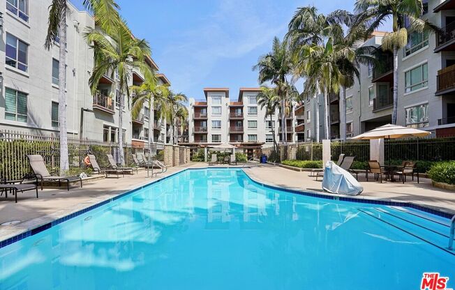 2 beds, 2 baths, 1,042 sqft, $3,100, Unit 115
