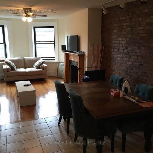 128 Hemenway St