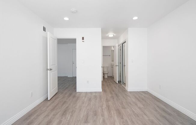 3 beds, 2 baths, 1,105 sqft, $3,495, Unit 110