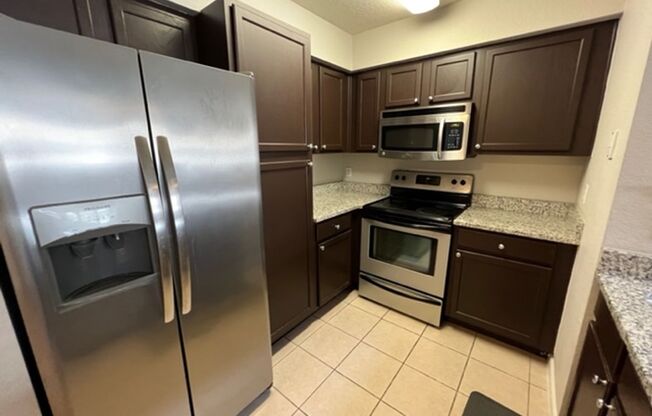 2 beds, 2 baths, $1,700