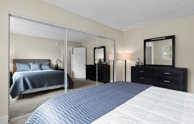 Bedroom with Mirrored Closet Doors Marina Del Rey Apartments