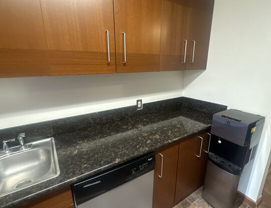 2 beds, 2.5 baths, 1,497 sqft, $4,500, Unit 213