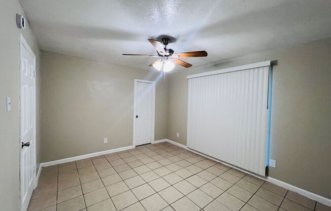 1 bed, 1 bath, 600 sqft, $1,150, Unit 2-221