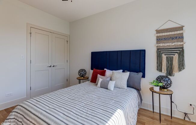 2 beds, 1 bath, 760 sqft, $2,695, Unit 2740-307